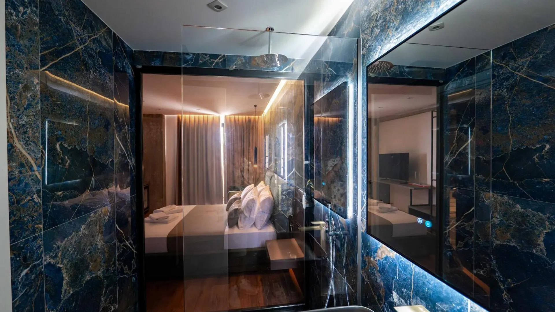 Cuni Luxury Hotel Sarandë